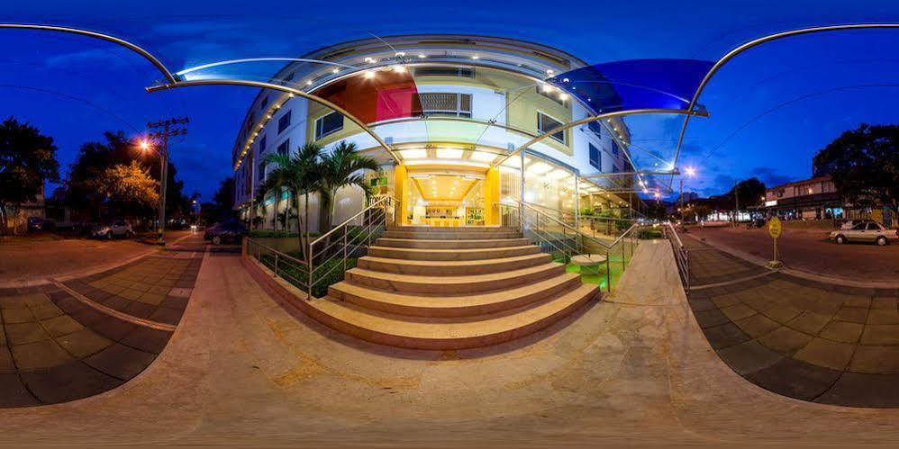 Hotel Estancia Chipichape Cali Esterno foto
